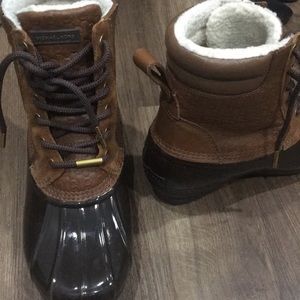 Michael kors snow boots